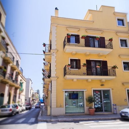 Viadelmare Roomsモノーポリ エクステリア 写真